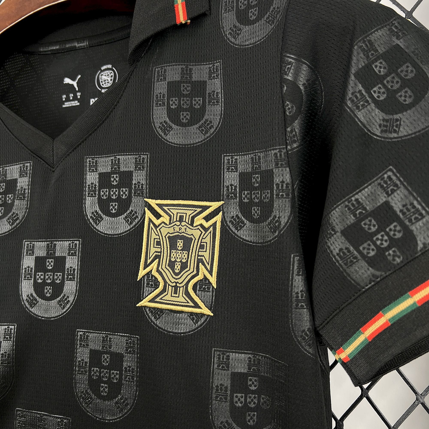 Portugal Equipamento Mulher Eusébio Mundial 2026 5