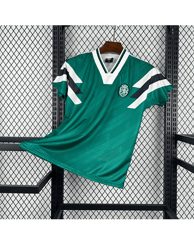 Sporting Equipamento Vintage 2025/26 Edição Limitada
