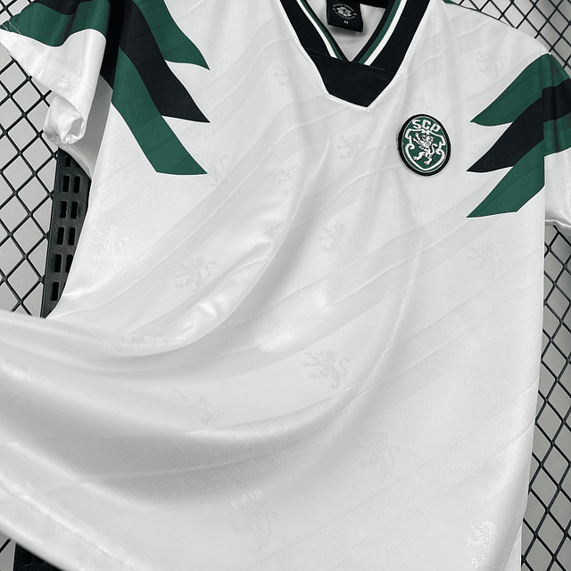 Sporting Equipamento Vintage 2025/26 Edição Limitada 7