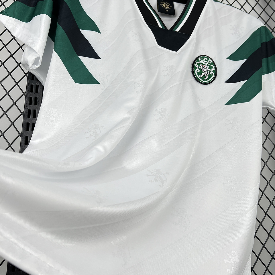 Sporting Equipamento Vintage 2025/26 Edição Limitada 7