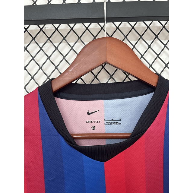 Barcelona Equipamento Principal 2026/27 4