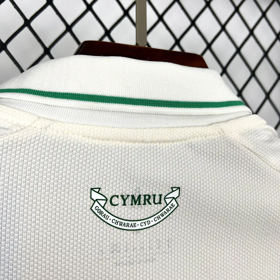 País de Gales Equipamento Alternativo Mundial 2026 7