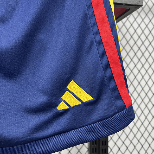 Espanha Equipamento Principal Kit Criança Mundial 2026 8