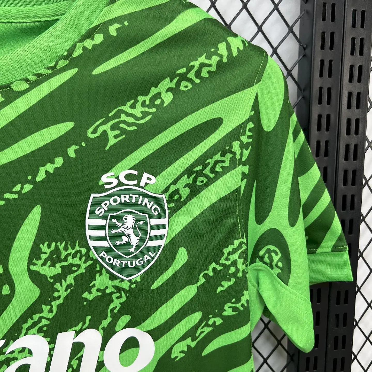Sporting Equipamento Guarda-Redes 2025/26 8