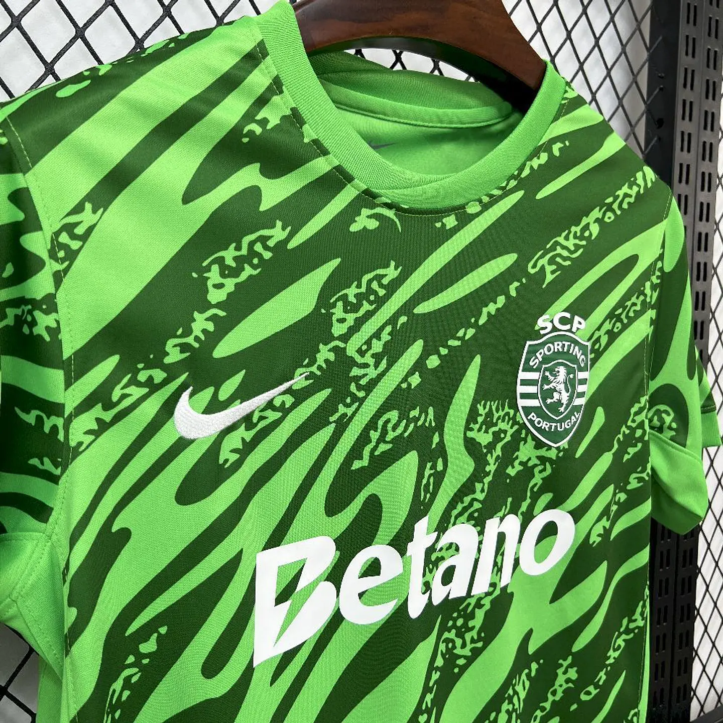 Sporting Equipamento Guarda-Redes 2025/26 10