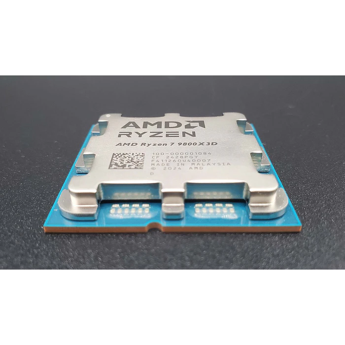 Procesador AMD Ryzen 7 9800X3D 4