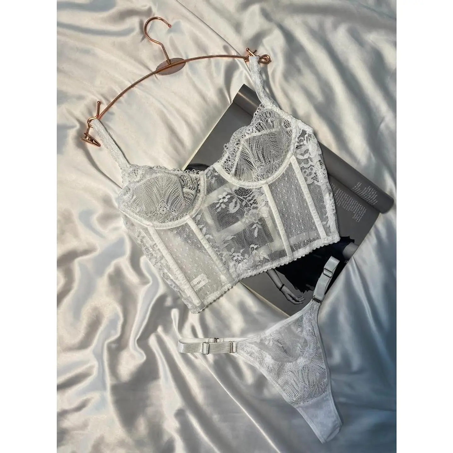 Conjunto Corset Night & Sexy Naomi Blanco 8