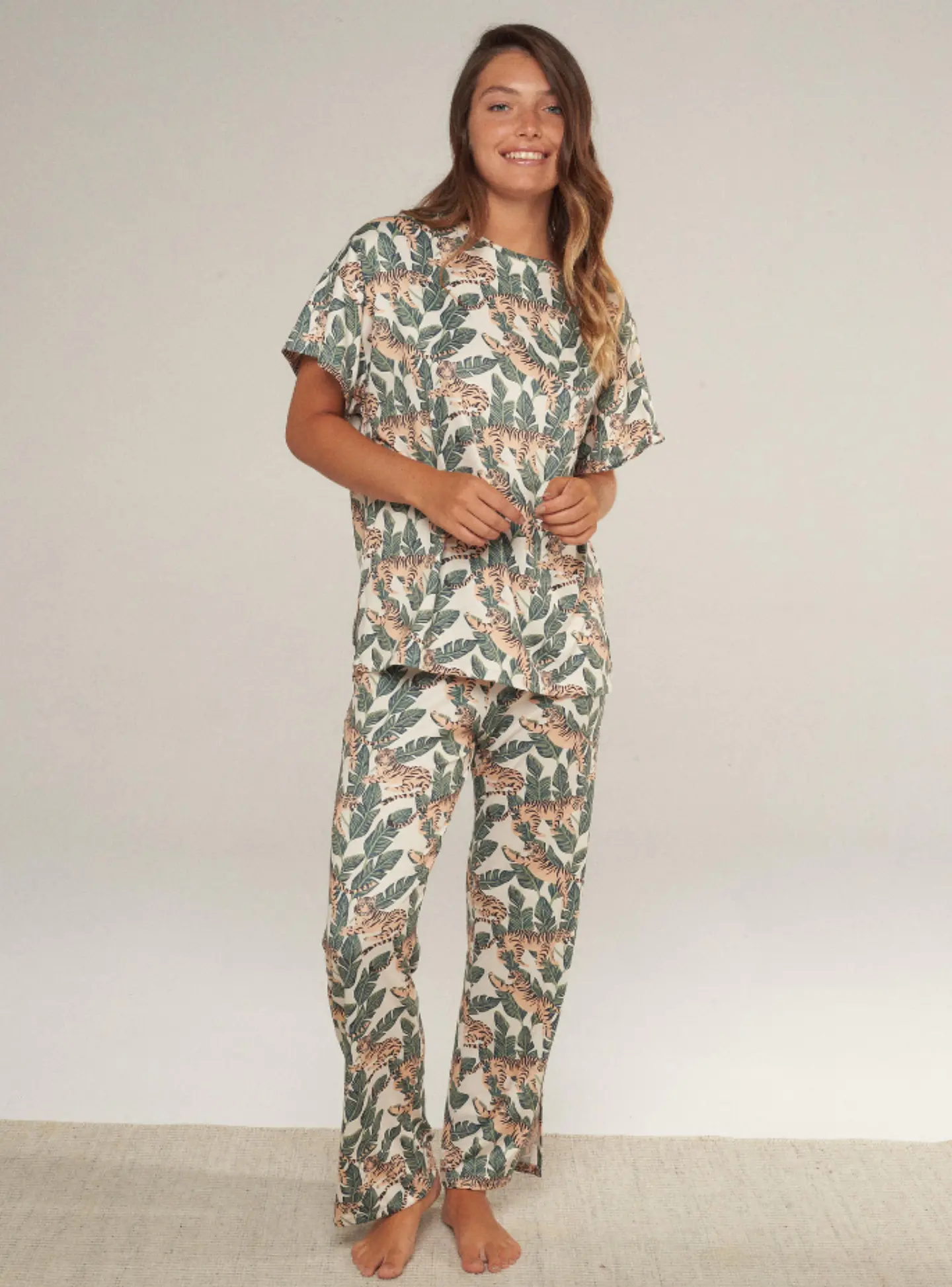 Pijama Emilia Ibiza Crudo Polera/Pantalón 3