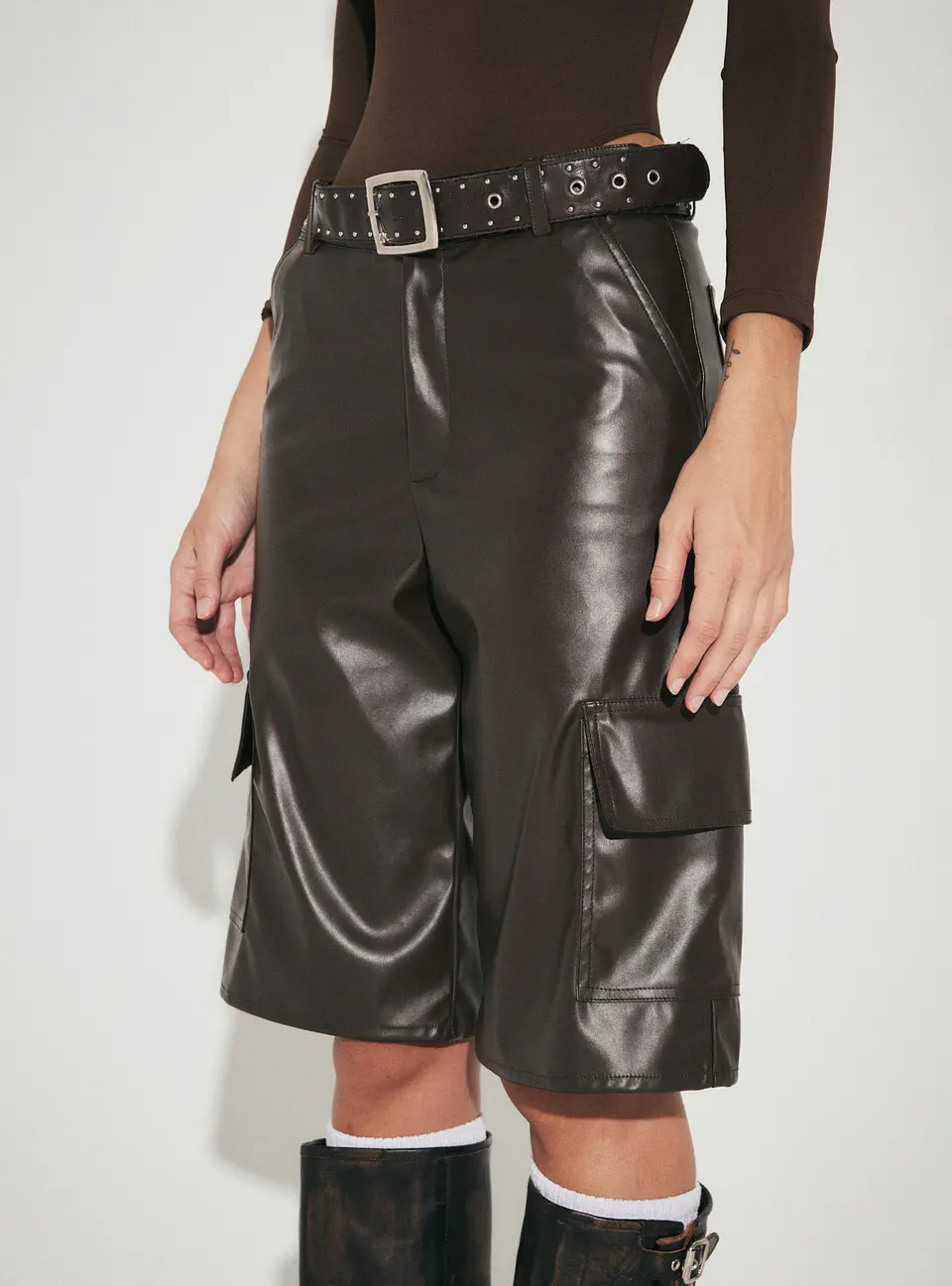 Bermuda Veneno Chocolate 3