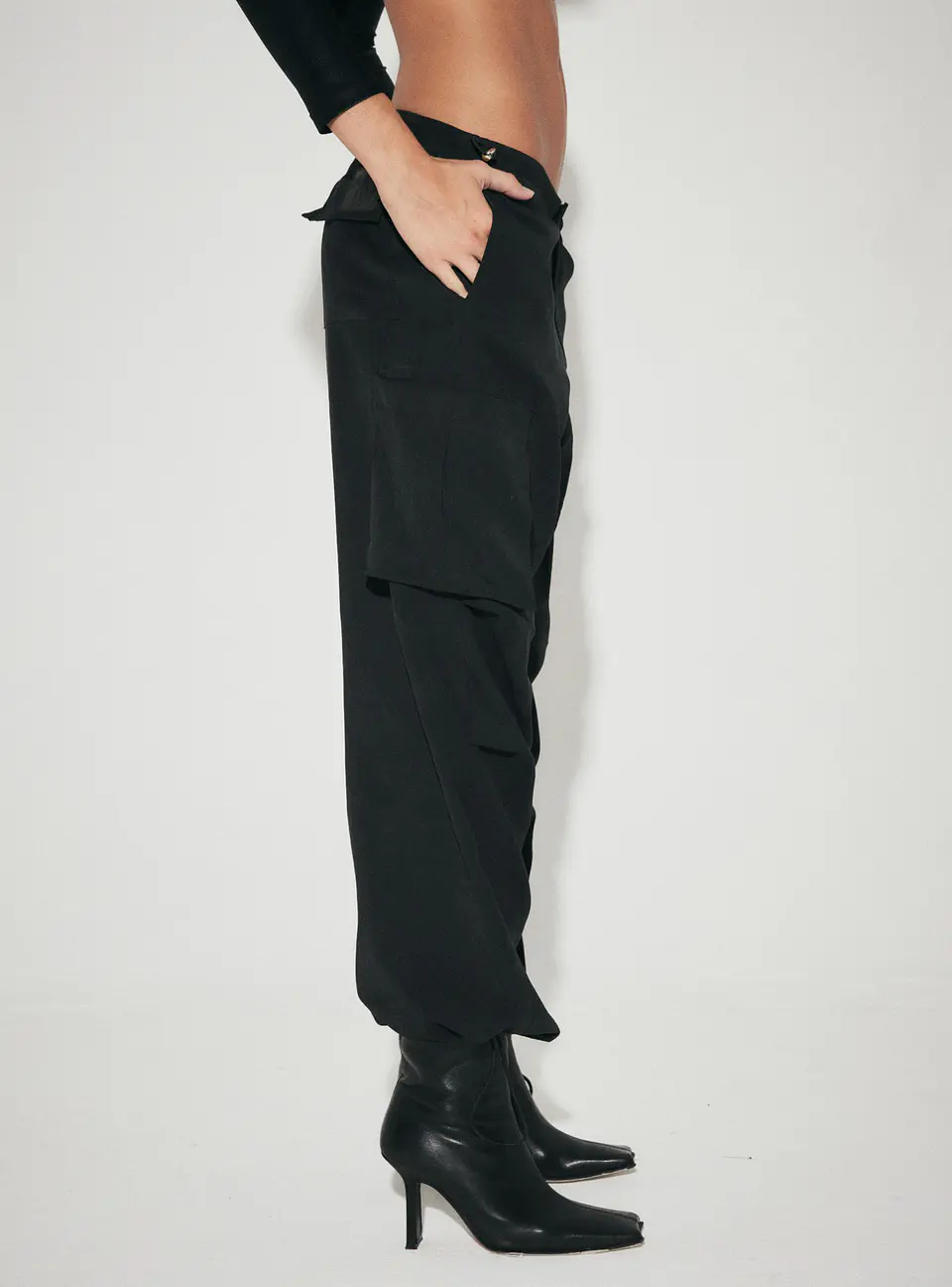 Pantalón Parachute 3