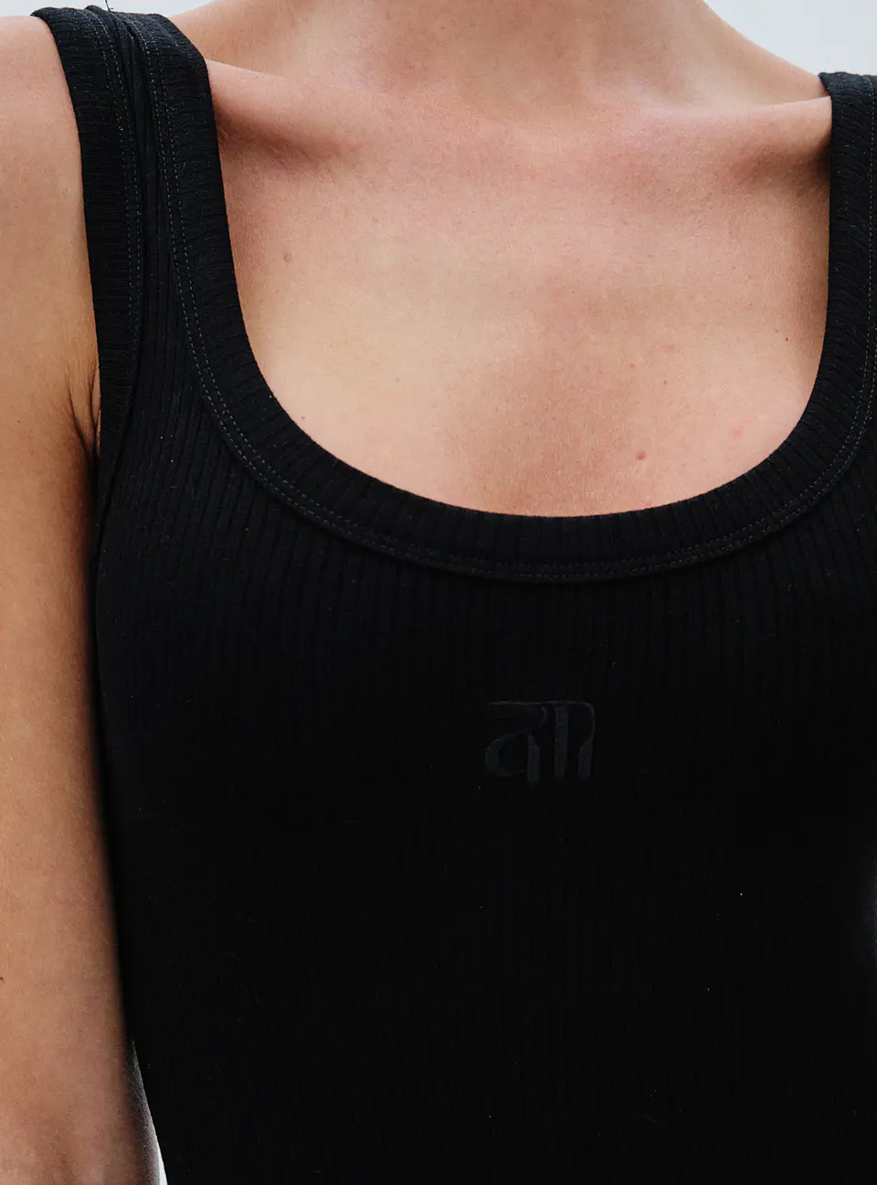 Body Classic Negro  4