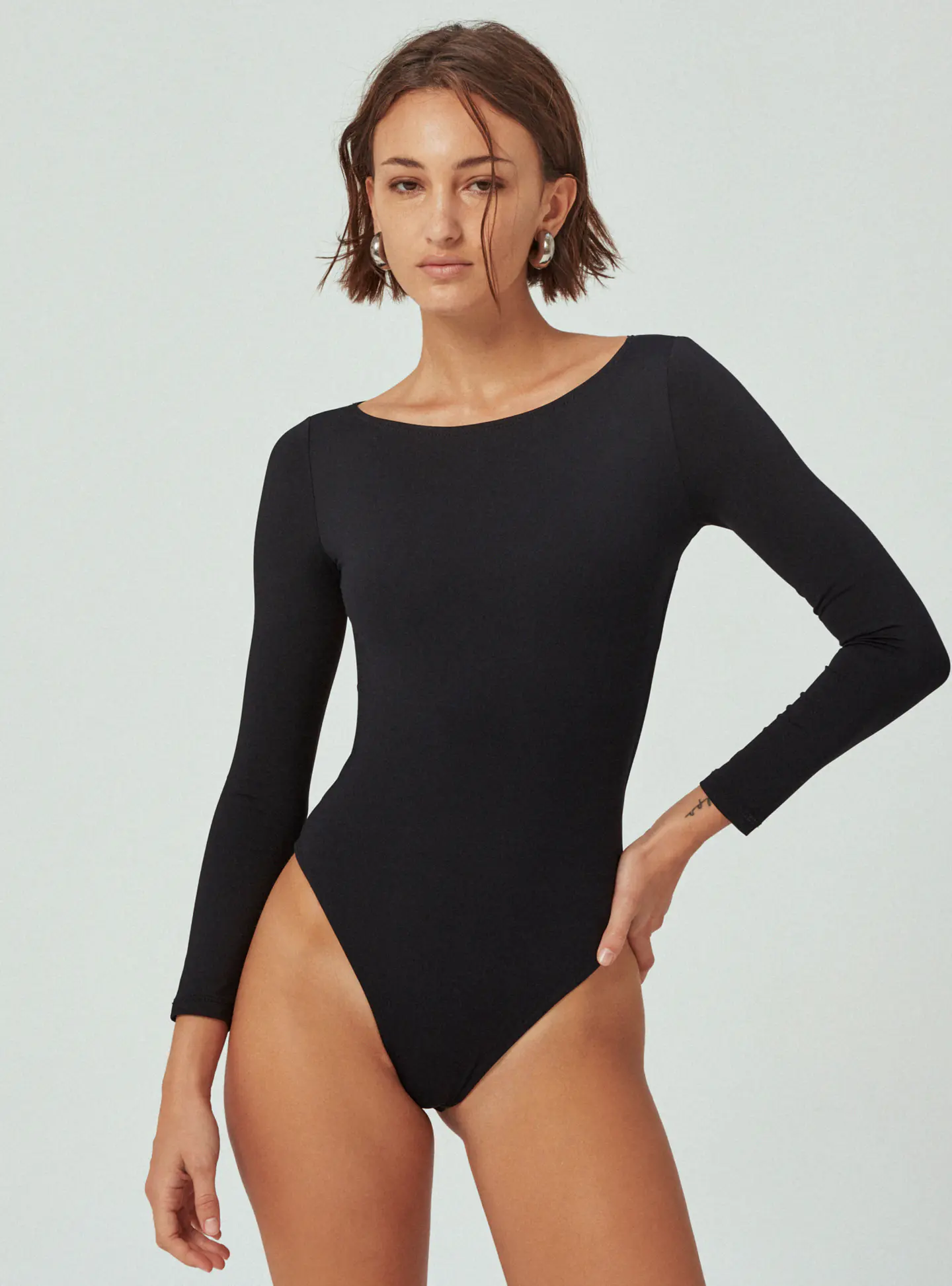 Body Under 2
