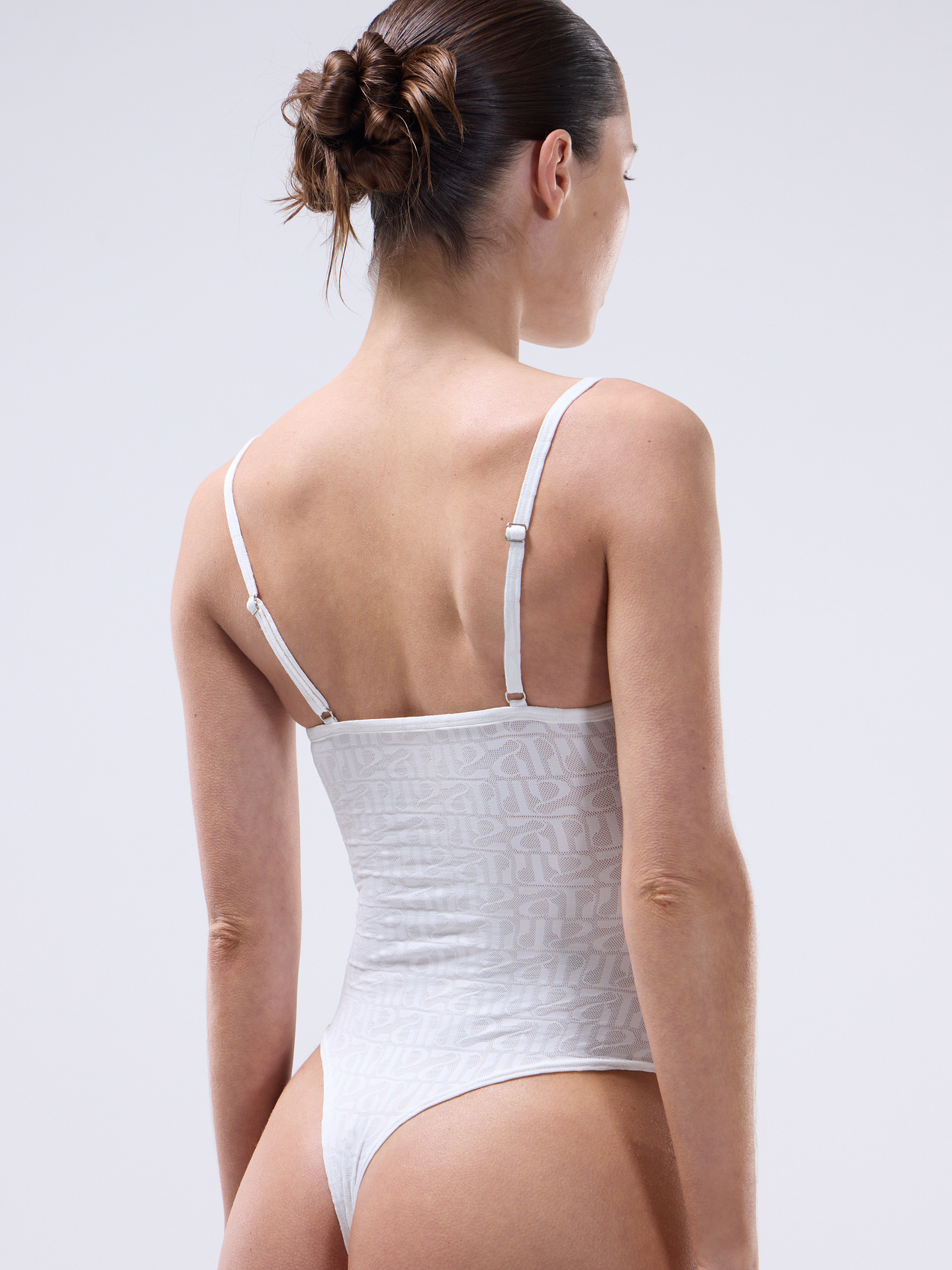 Body Insignia Blanco 3