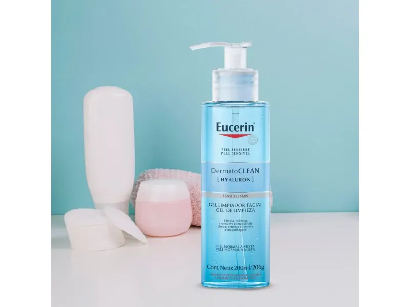 Eucerin DermatoClean Hyaluron Gel Limpieza Facial 200ml 3