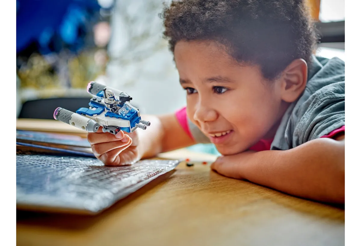 Lego Star Wars Capitán Rex Y Microfighter Y-wing 99 Piezas 7