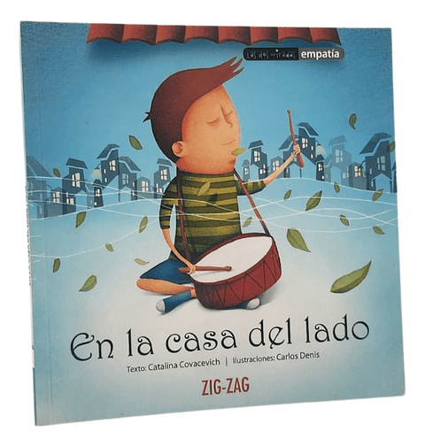 EN LA CASA DEL LADO - CATALINA COVACEVICH 