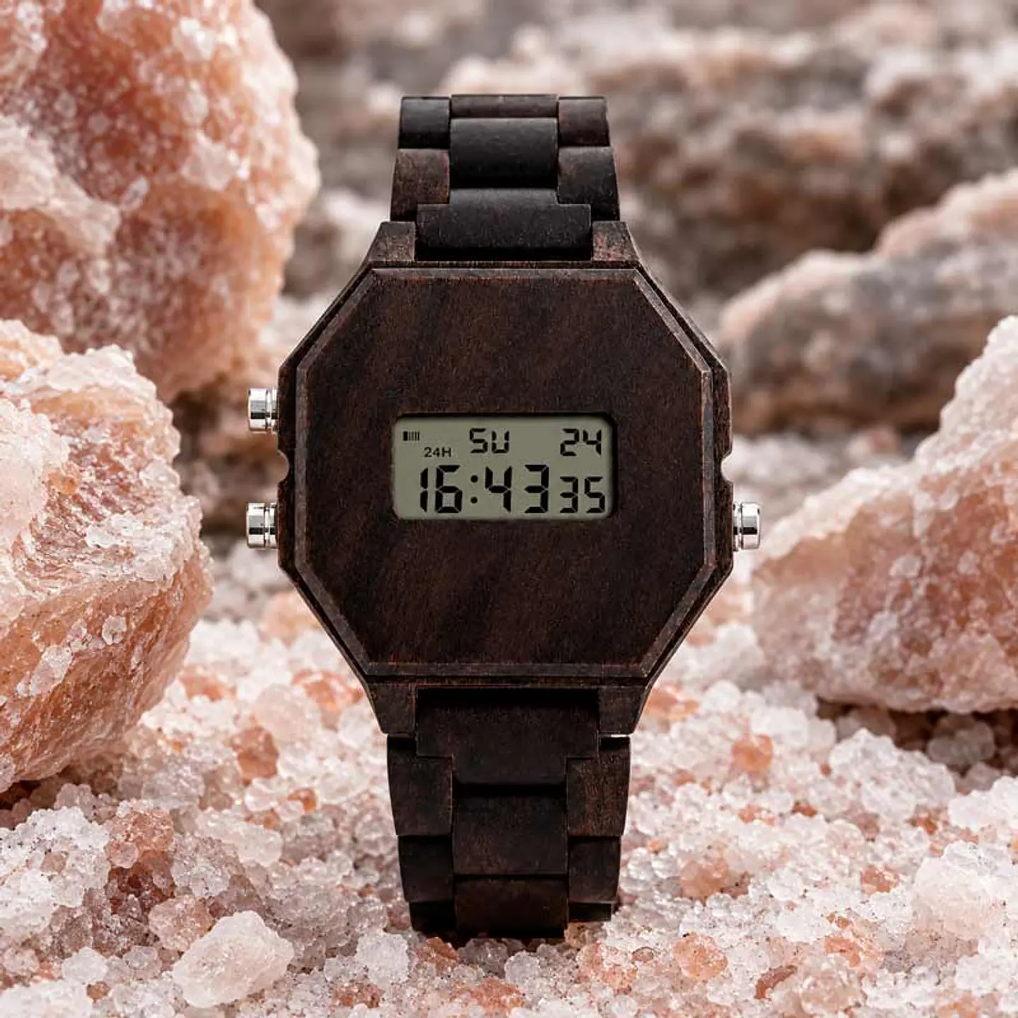Reloj de madera Ebony Digital 1