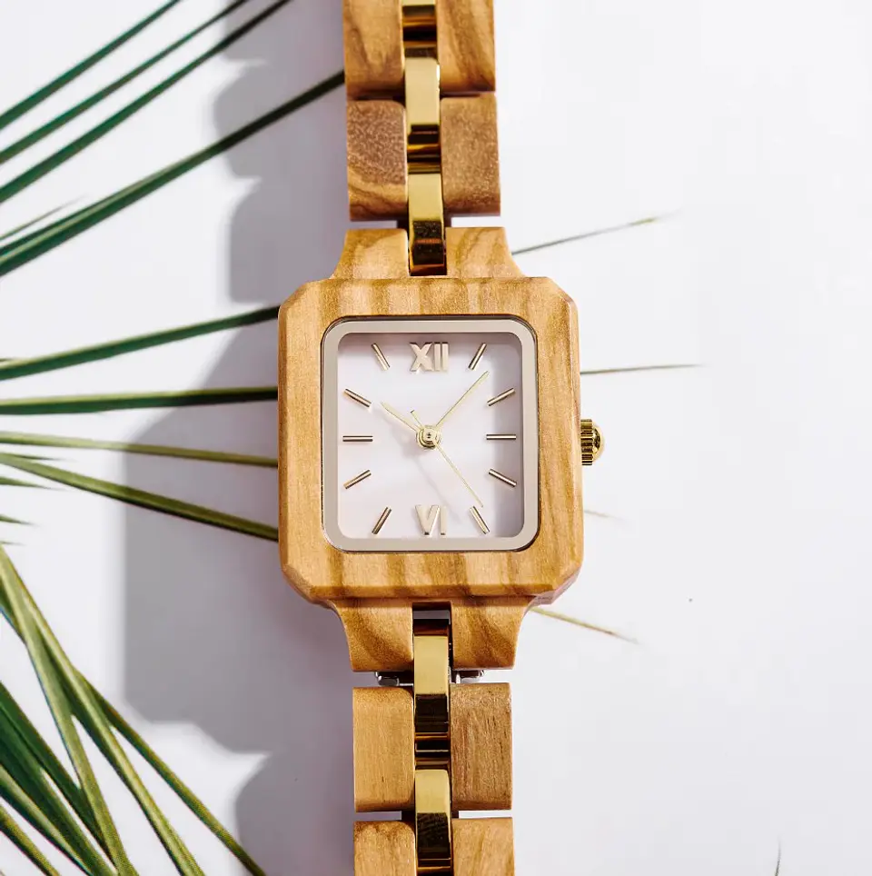  Reloj de madera Lunar Vanity 6
