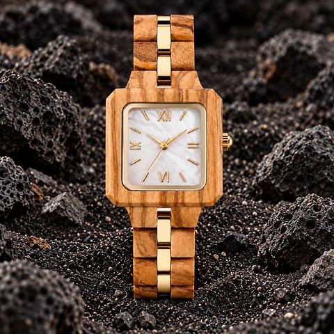  Reloj de madera Lunar Vanity