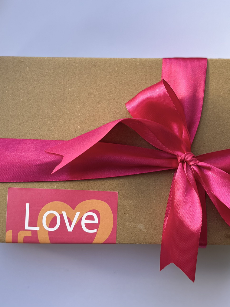 UNBOXYOUR - LOVE 4
