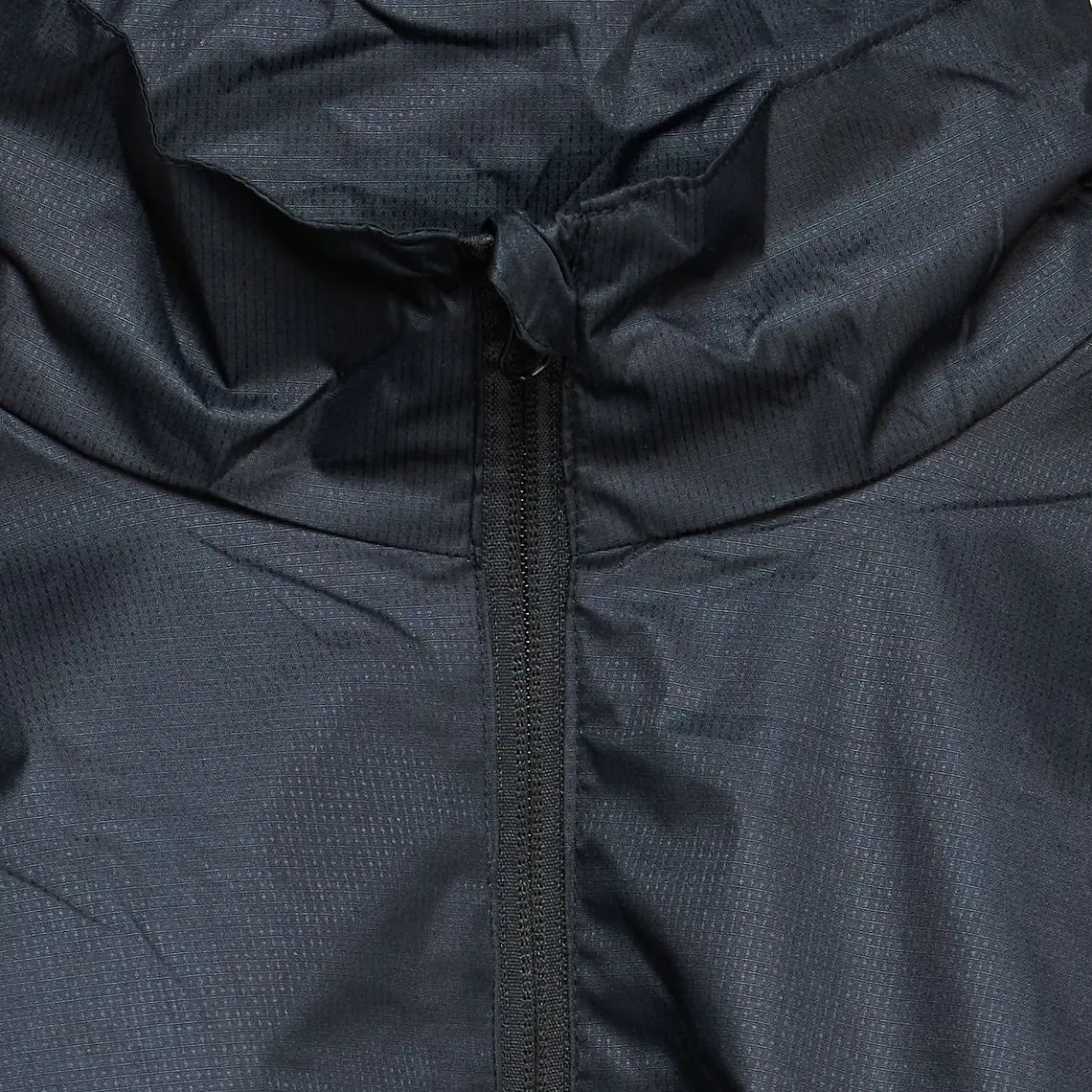 Cortaviento executive hombre 4