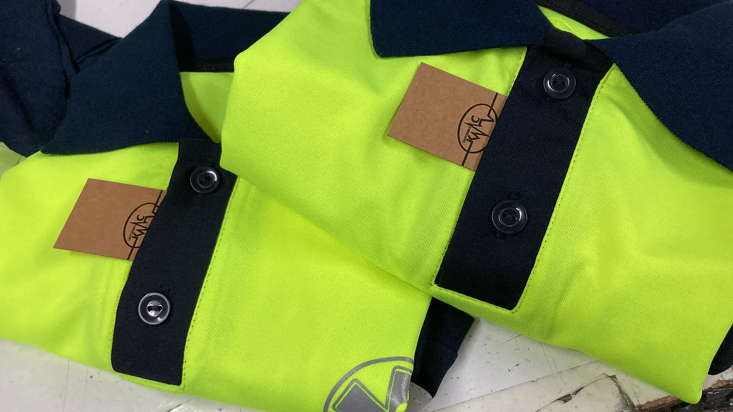 Polera Bicolor Femenina Amarillo Fluor 5