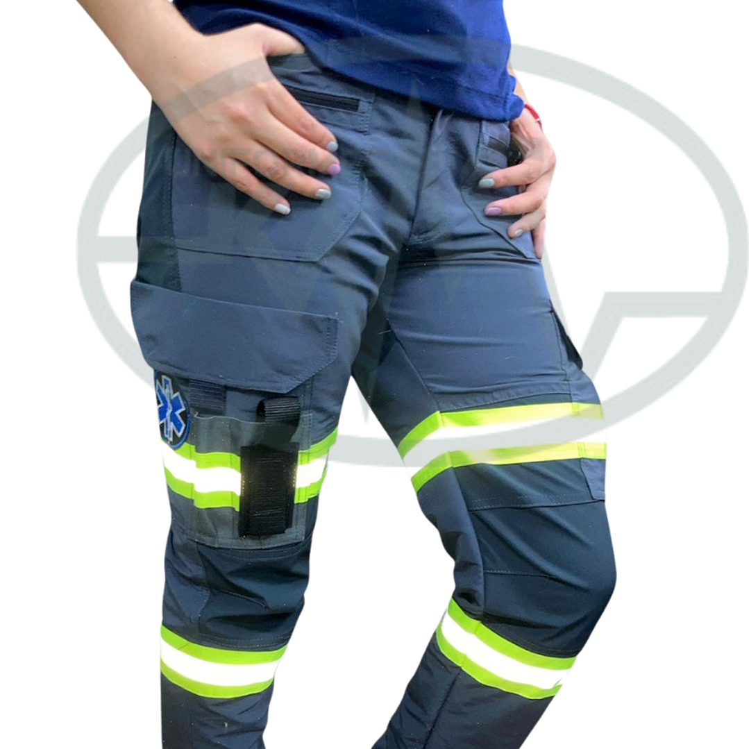 Pantalón Cargo Antifluido Femenino 2