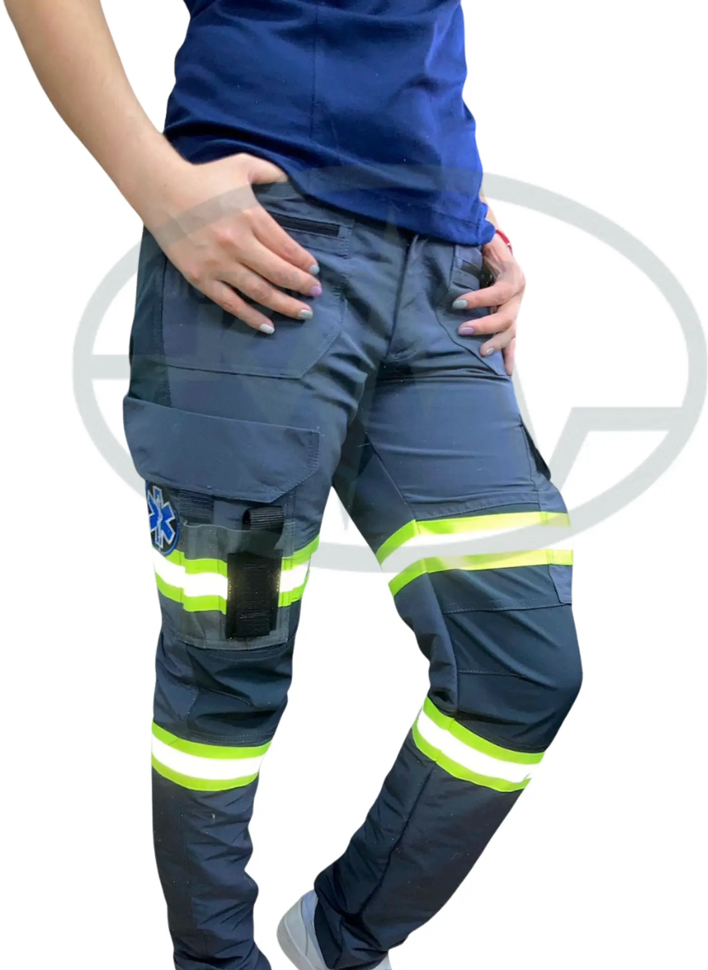 Pantalon Prehospitalario Cargo Turno Largo Femenino – Rendimiento real para jornadas extensas 1