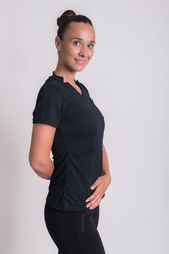 Uniforme Clínico Delantal Mumma Dri Fit – Negro  1