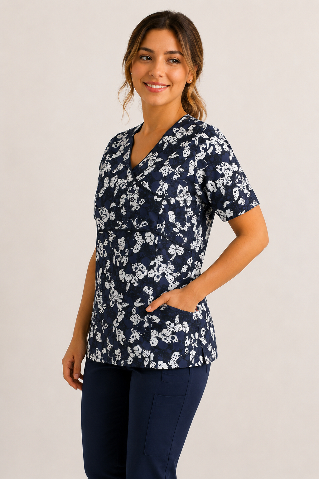 Top Clínico Mujer Petunia – Estampado Loto Azul Marino 2