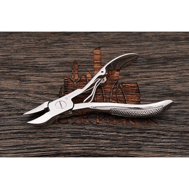 Alicate Victorinox Para Uñas Color Acero - Modelo #8.2023.11 2