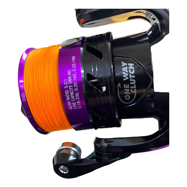 Carrete Spinning Pioneer Tackle Astute 1000 C/multifilamento Color Negro Lado De La Manija Derecho/izquierdo 3