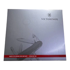 Tarjetero Victorinox Sapporo, Negro 30165401 NEGRO