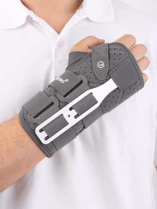 ÓRTESIS DE MUÑECA CON FÉRULA PALMAR-DORSAL