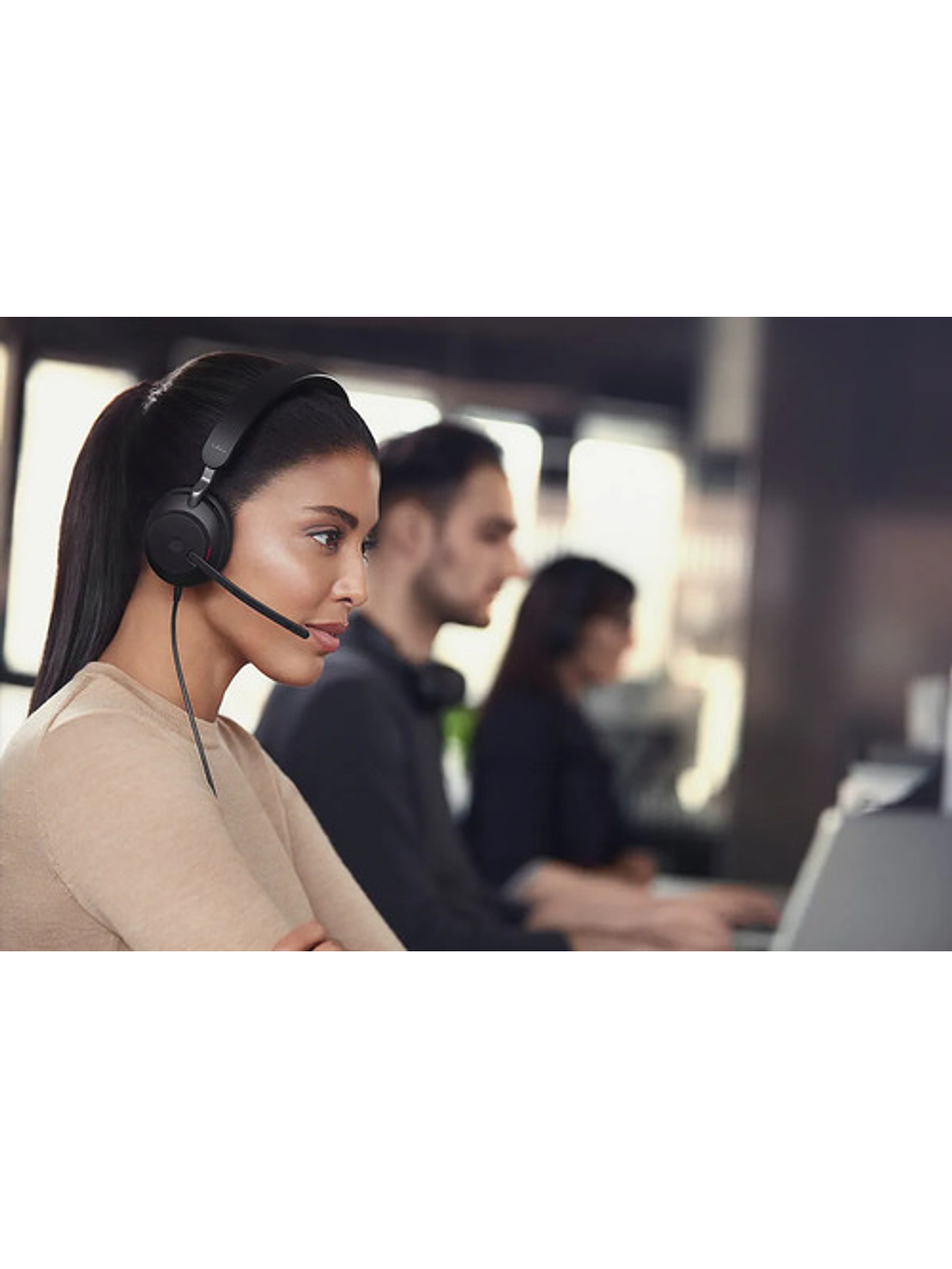 Audífonos Jabra Evolve2 40 SE UC (USB-C) con Cancelación de Ruido 7