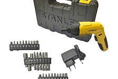 Atornillador Stanley 4v+puntas Scs4k-b3