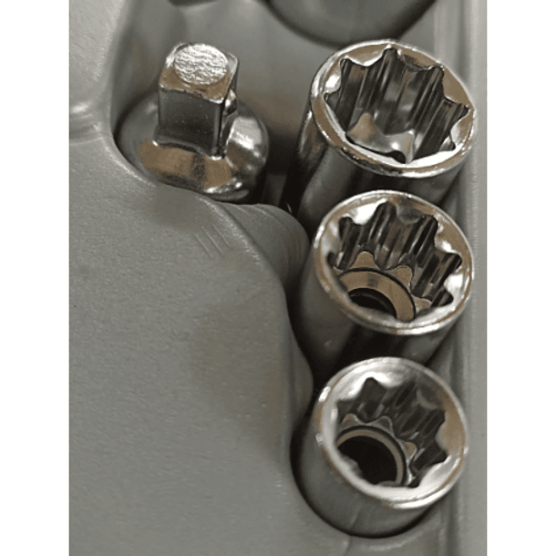 JGO COPAS UYUSTOOLS CUAD 1/4-3/8 40PCS REF.TUA040 4