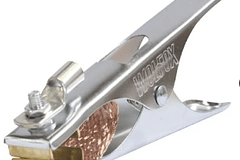 PINZA MASA WOLFOX 300AMP WF0645