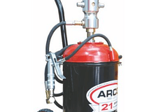 ENGRASADOR INDUSTRIAL ARCO  764 NEUMATICO 30 LBS 764-UB-3-4-2