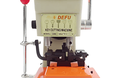 MAQUINA PARA HACER LLAVES UYUSTOOLS ESPECIALES MQV002