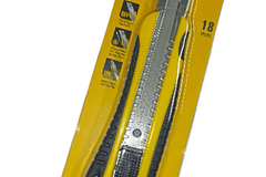 BISTURI UYUSTOOLS 18 MM CE1305