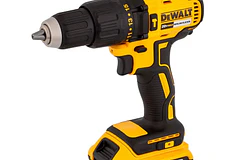 PROMO DEWALT TALADRO PERCUTOR 1/2