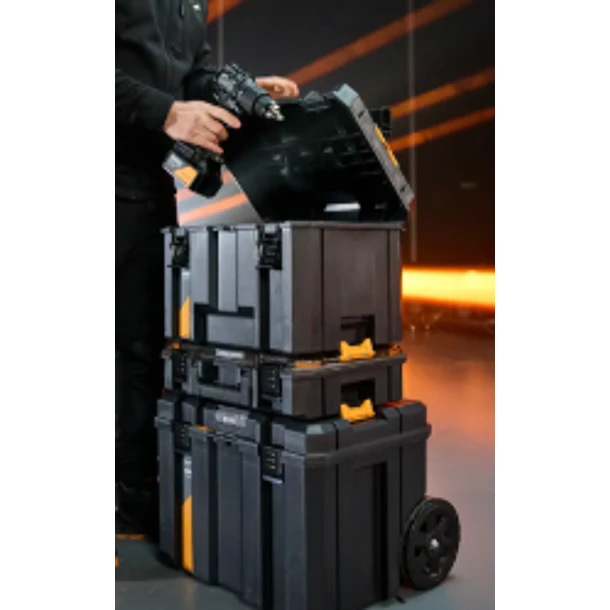 CAJA HERRAMIENTAS EN TORRE TSTAK IP54 MCLAREN DWST60452-1 2