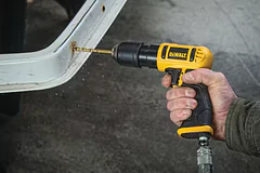 TALADRO DEWALT NEUMATICO REVERSIBLE 3/8 2100 RPM