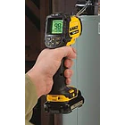 TERMOMETRO DEWALT INFRARROJO 29°C A 500°C 12V MAX DCT414S1 2