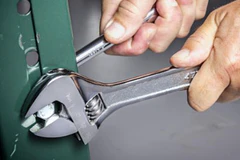 LLAVE EXPANSIVA SATA 15