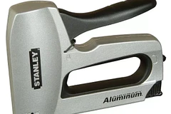 ENGRAPADORA MANUAL STANLEY SHAROSHOOTER TR150HL