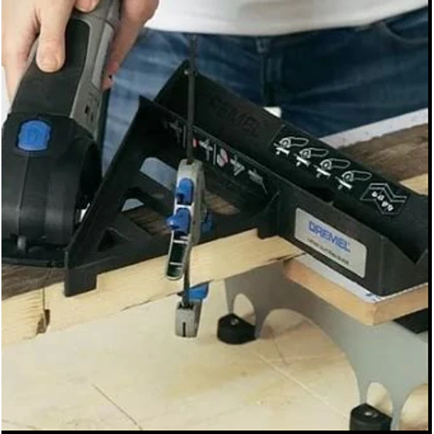 GUIA DREMEL SM840 PARA INGLETEADORA SAW MAX 2615.S84.0AA-000 1
