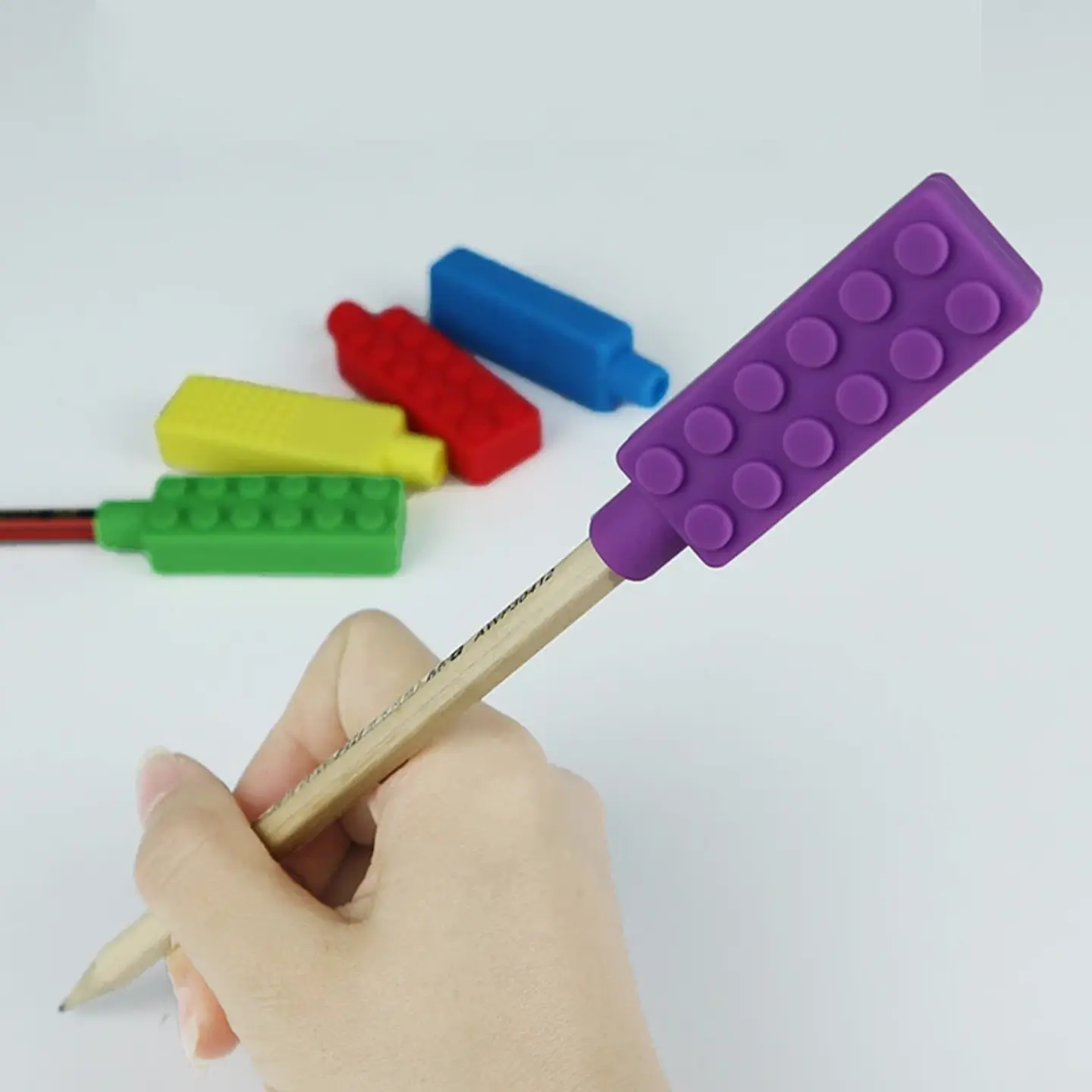 Kit Mordedores para Lápis com 5 Peças 15