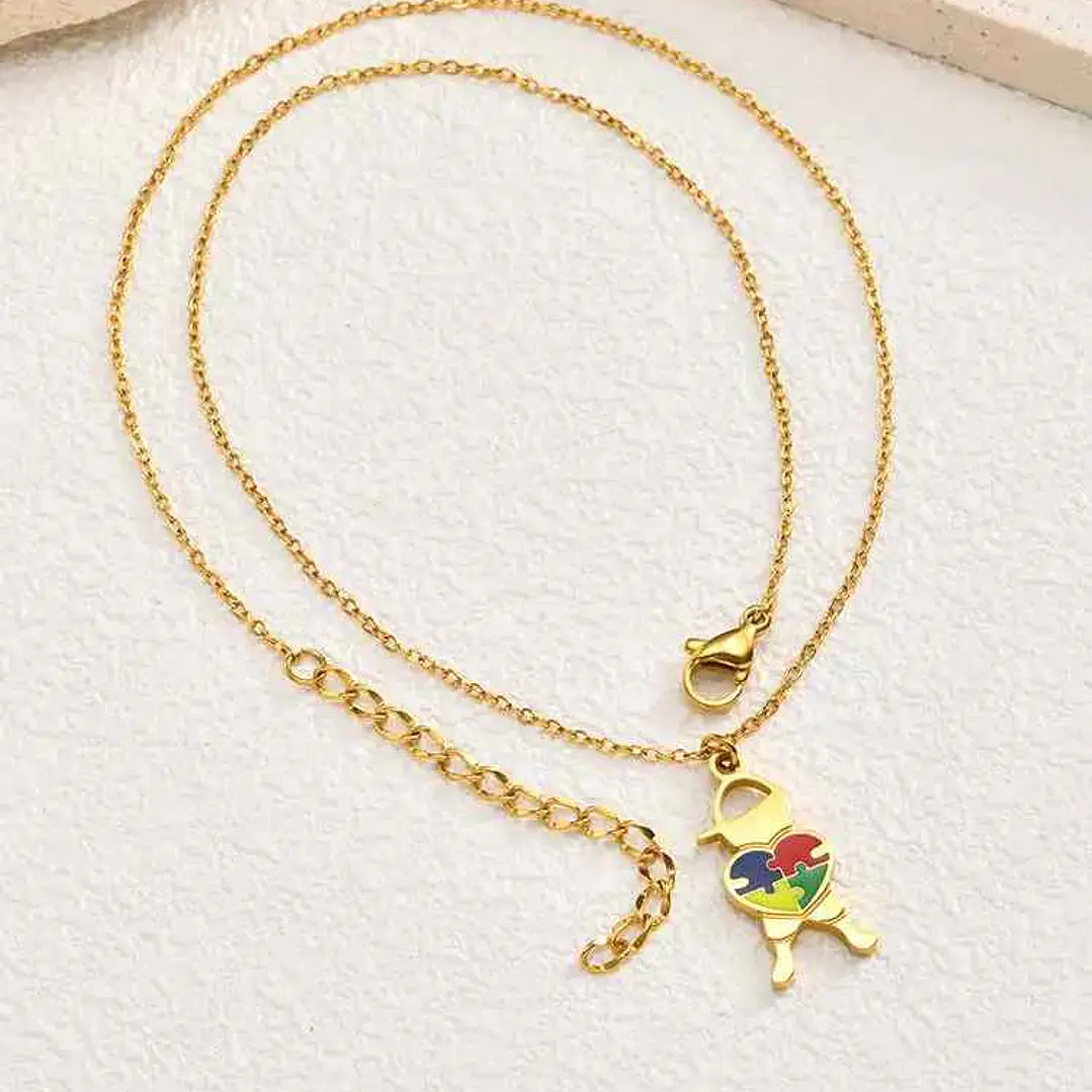 Colar Consciencialização | Menino com Puzzle | Aço Inoxidável Hipoalergênico Dourado 2